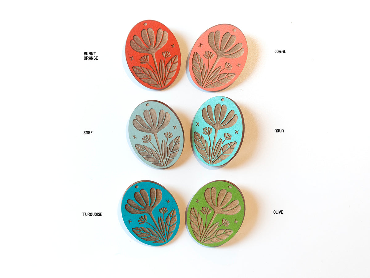 Large Flower Wood Pin