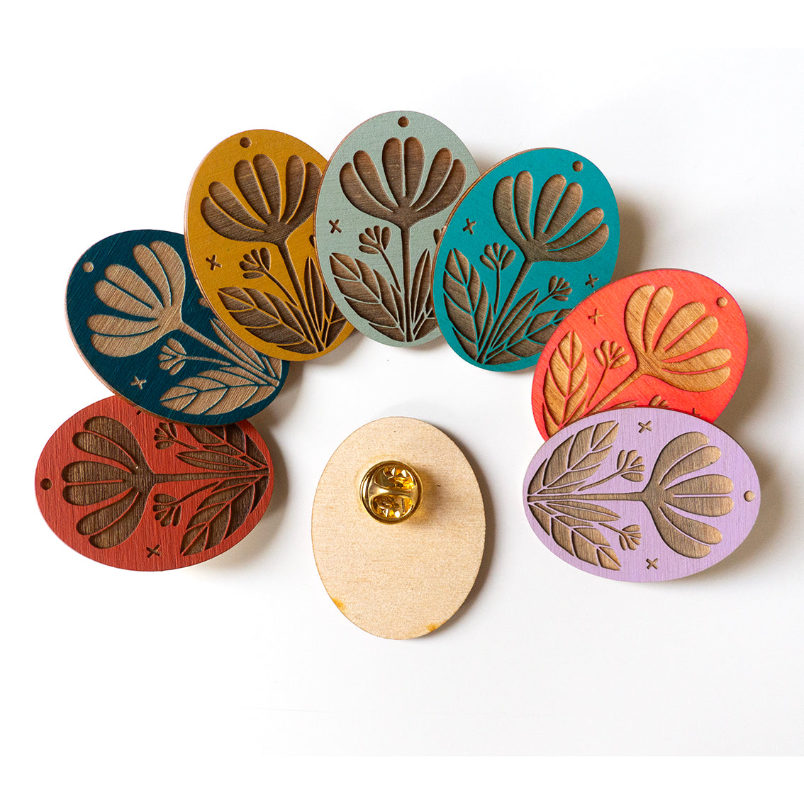 Large Flower Wood Pin