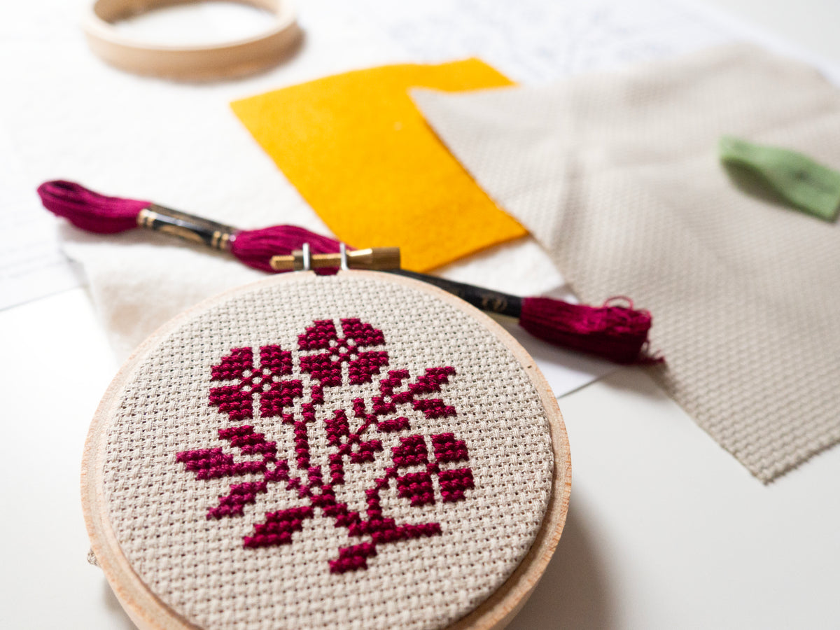 Folk Flowers Kit