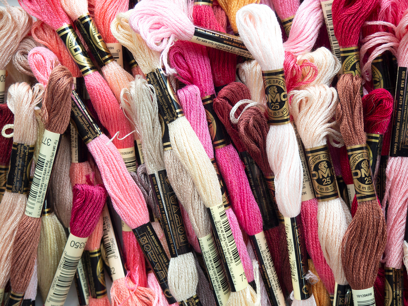 Embroidery Floss - Red/Pink